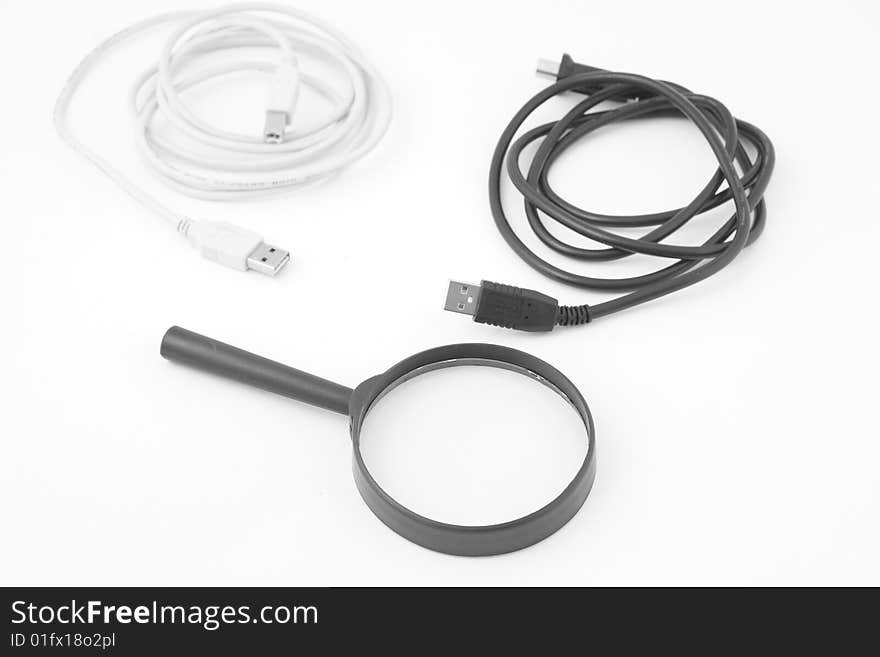 Magnifying with black and white cables. Magnifying with black and white cables