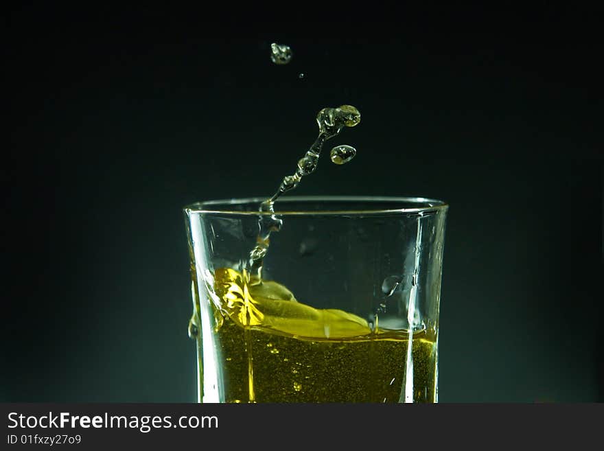 High speed water splashing in glass