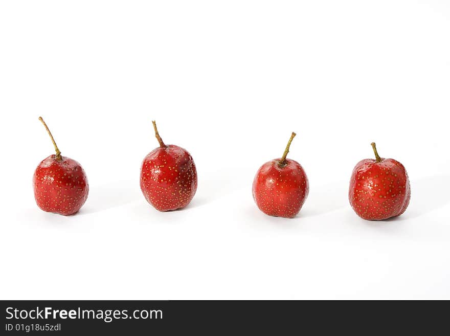 Fresh hawthorn fruit full of picture..
Chinese medicine thinks the hawthorn has very important effect on people's health.