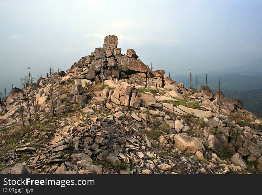 The ruins of an ancient temple near Pidan