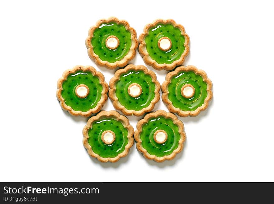 Cakes with green jelly in form of flower