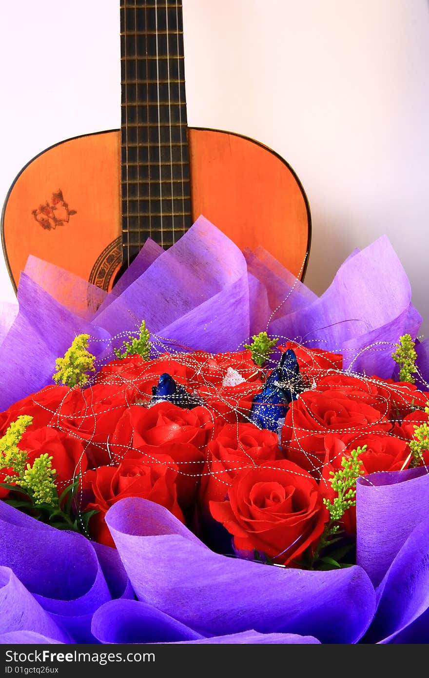 Red rose with guitar,Romantic Valentine's Day