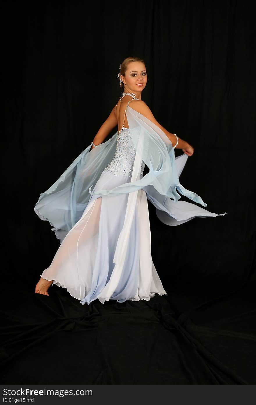 Dancer in classical blue-white dress