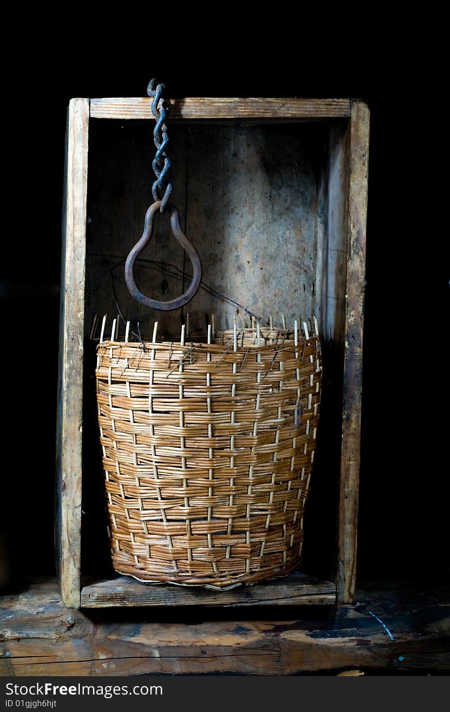 Wicker basket