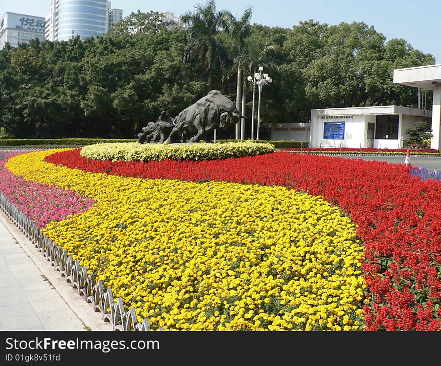 Statue with flower