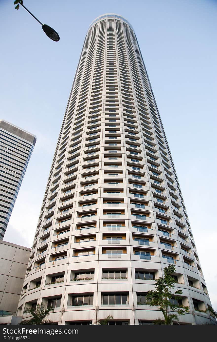 Mdern office building exterior in downtown singapore. Mdern office building exterior in downtown singapore