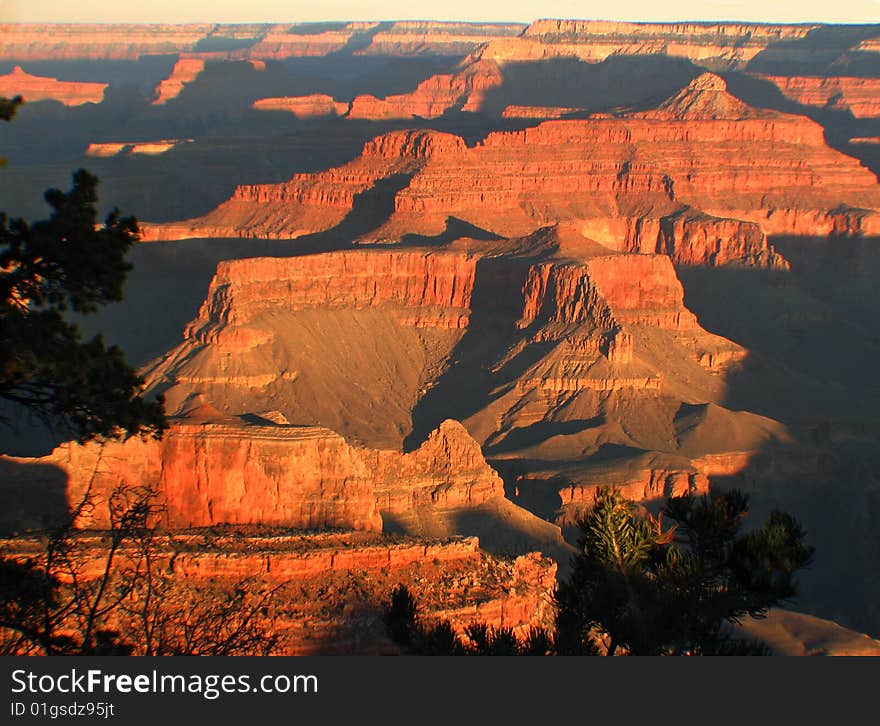 A glorious sunrise at the Grand Canyon.