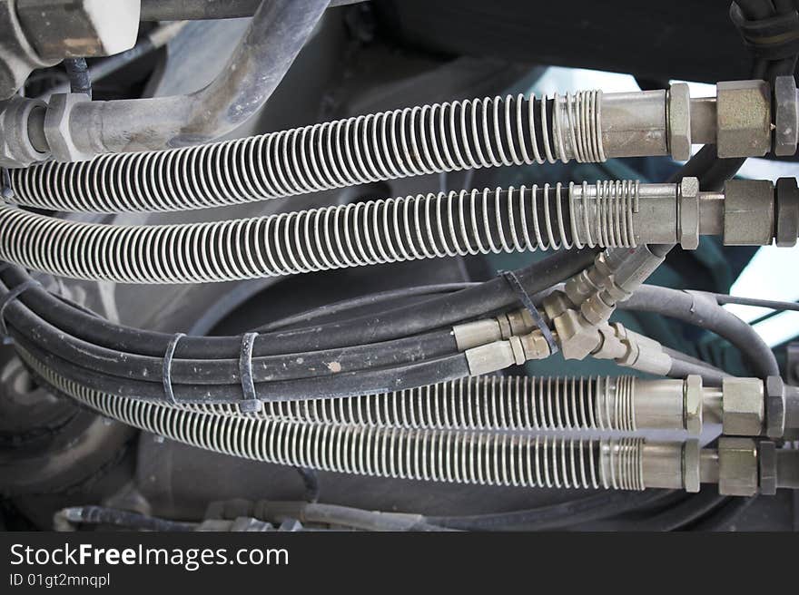 Hydraulic cables