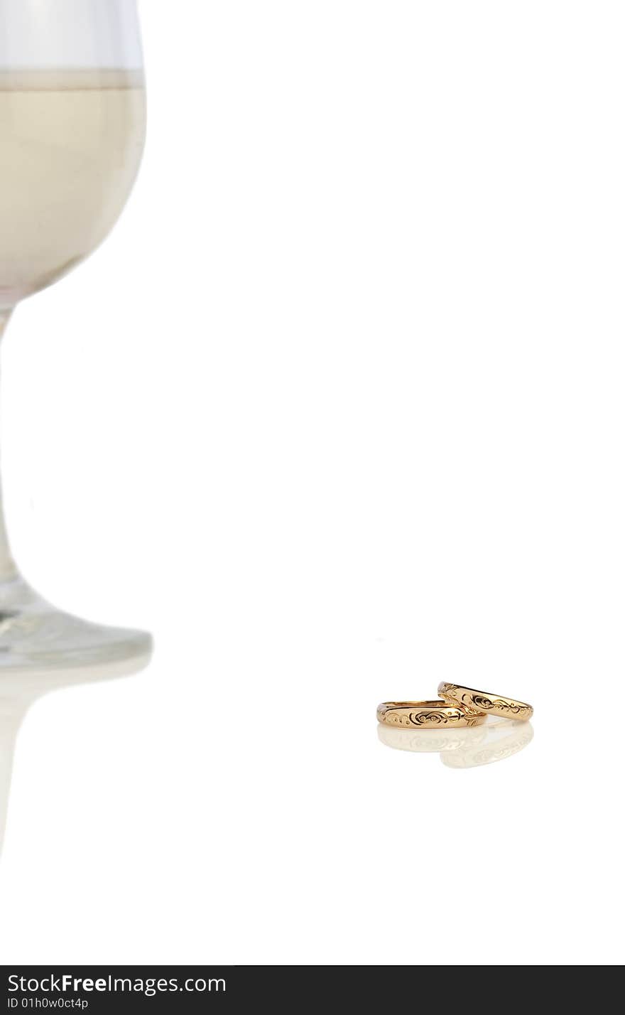 Champagne cup with rings