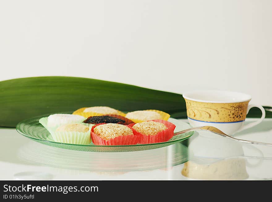 The Chinese cakes and pastries are very delicious