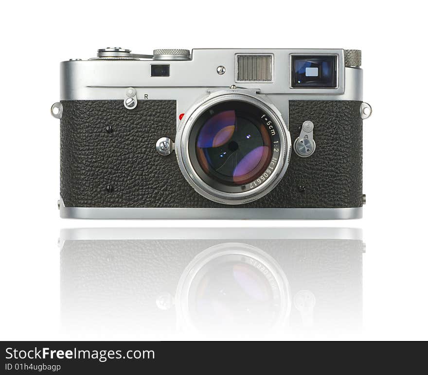 German 35mm rangefinder camera from the 1960ies with clipping path. German 35mm rangefinder camera from the 1960ies with clipping path