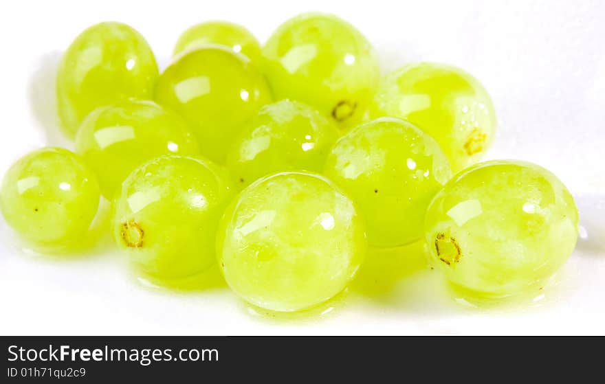 Wet white grapes