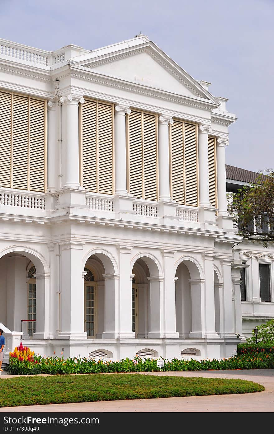 The Istana main building - official residence and office of the President of the Republic of Singapore. The Istana main building - official residence and office of the President of the Republic of Singapore.