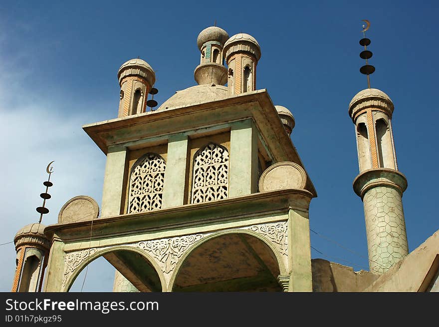 A mosque in Singkiang,China,in the early morning