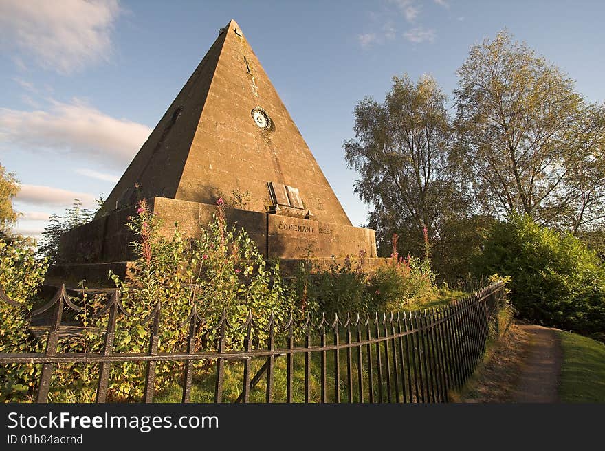 This extraordinary pyramid was built in the nineteenth century in Stirling's Valley Cemetery as a monument to the Scottish Reformation. This extraordinary pyramid was built in the nineteenth century in Stirling's Valley Cemetery as a monument to the Scottish Reformation.