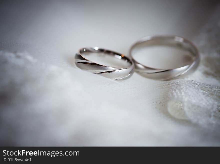 Wedding rings of white gold