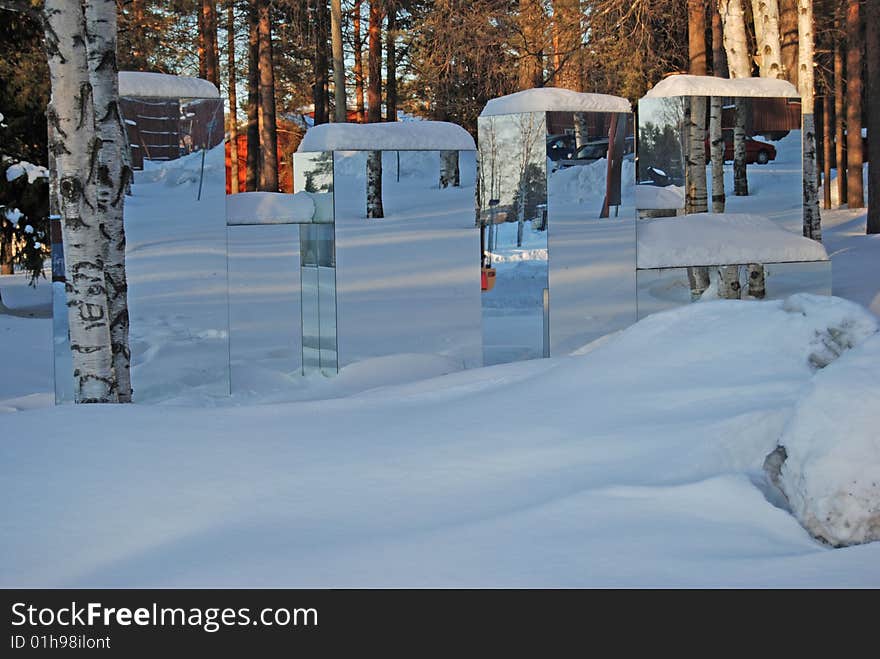 Mirror construction in the swedish park