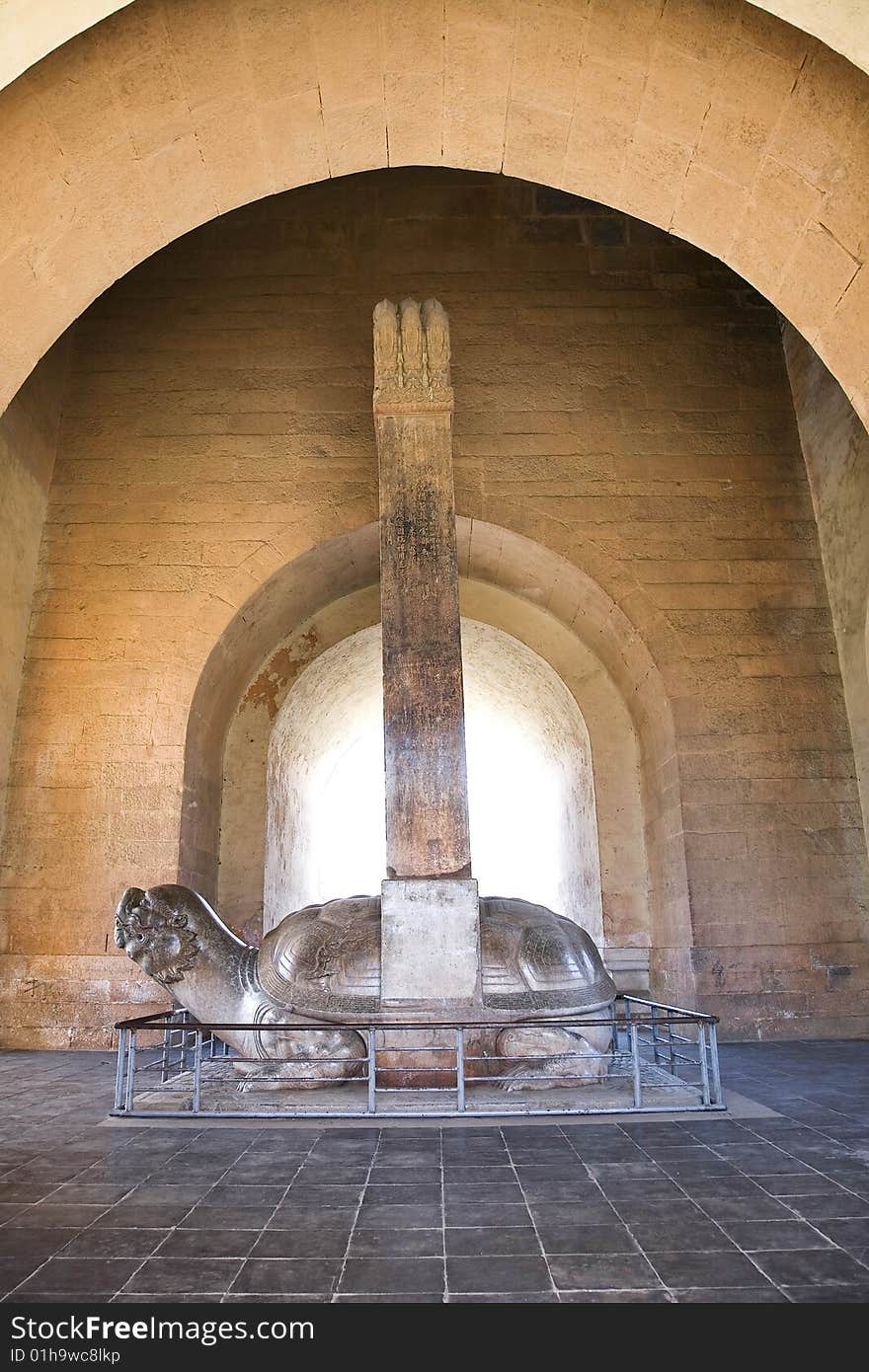 Stone turtle on pedestal, chinese sculpture,ming dynasty tombs