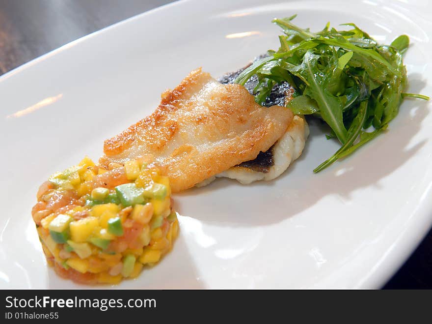 Fried fish with vegetables