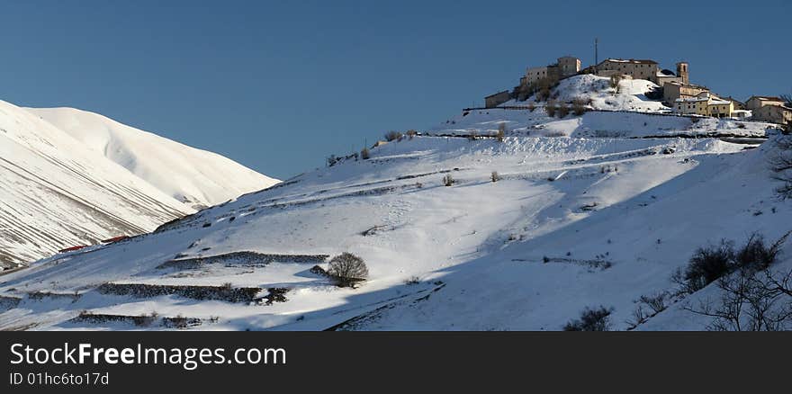 Winter scenery in Castelluccio