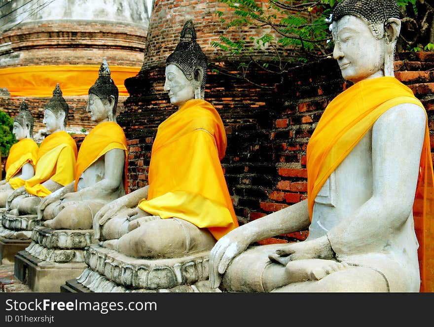 Ayutthaya, Thailand: Wat Yai Chai Mongkhon Buddhas