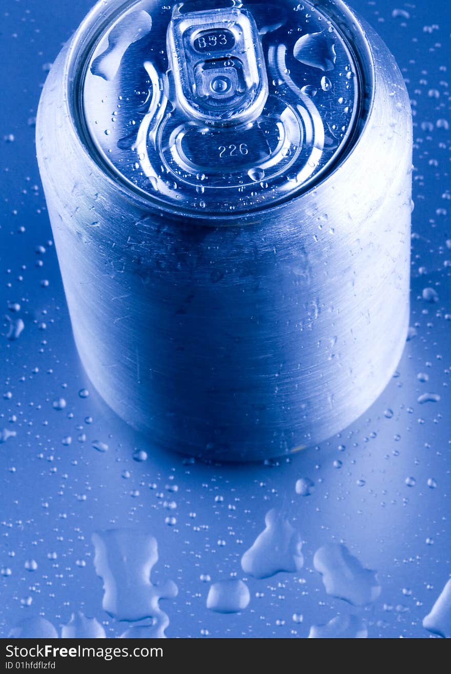 Silver tin and water drops