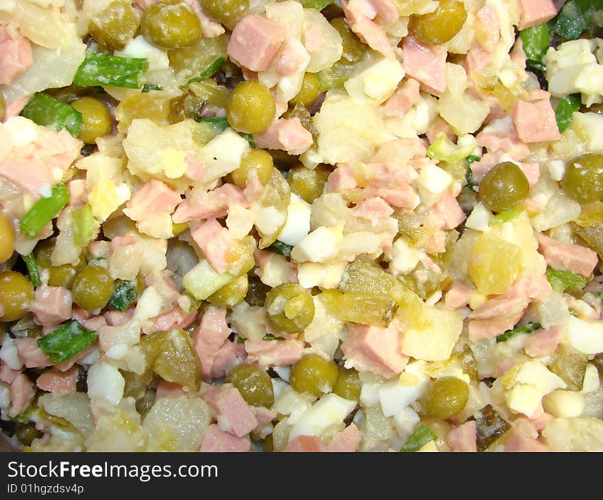 Salad with pickles and green peas