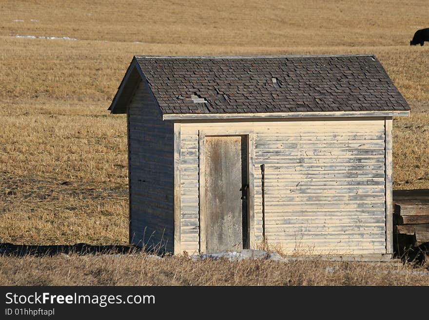 Typical for canadian west cottage, people used to live there. Typical for canadian west cottage, people used to live there