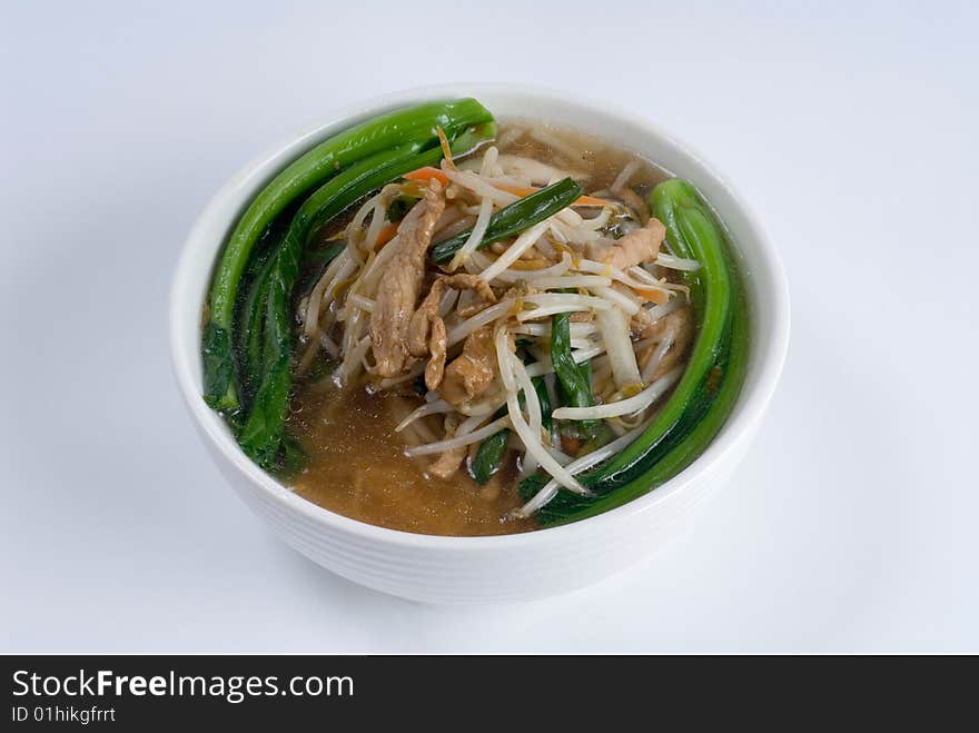 Chicken and bean sprout soup