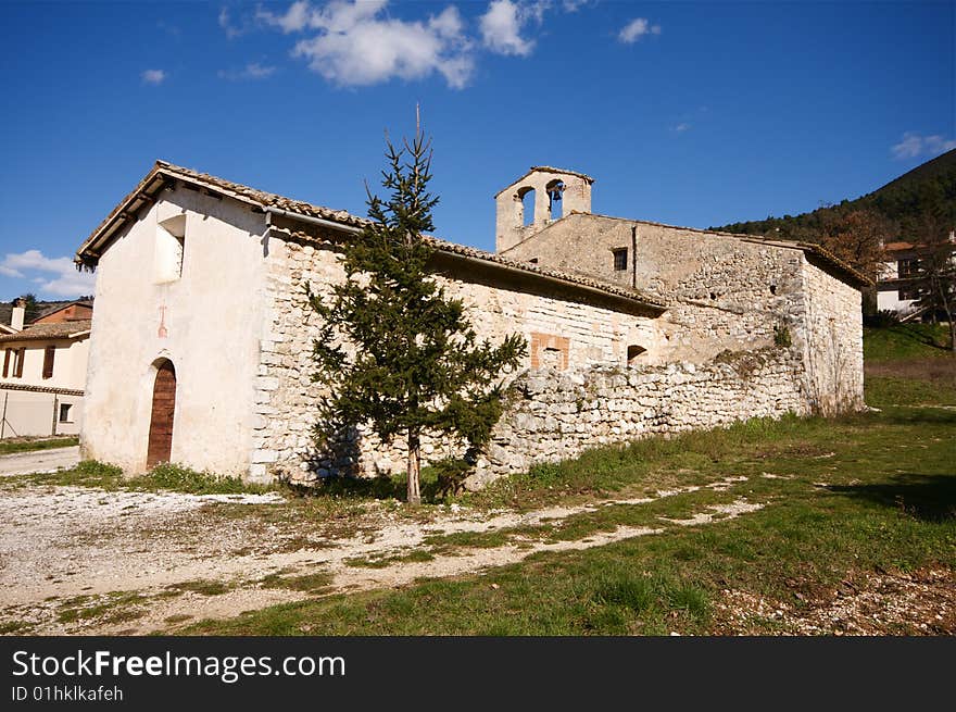 This is the curch of San Giovanni Battista in Eggi near Spoleto. This is the curch of San Giovanni Battista in Eggi near Spoleto.