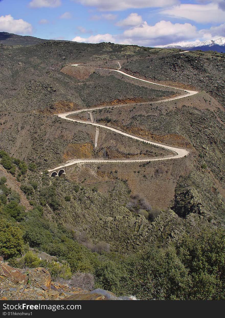 Among the peoples of Corralejo and Roblelacasa in the province of Guadalajara, Spain, there is this magnificent bridge over the river Jaramilla, a tributary of the river Jarama. Among the peoples of Corralejo and Roblelacasa in the province of Guadalajara, Spain, there is this magnificent bridge over the river Jaramilla, a tributary of the river Jarama