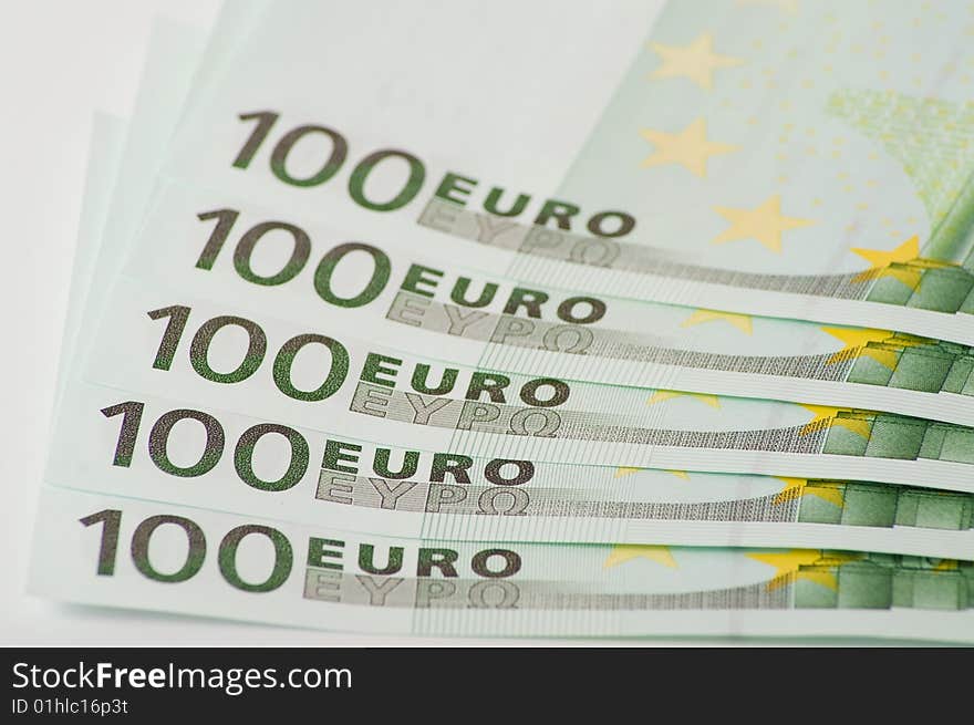 One hundred notes, cash euro