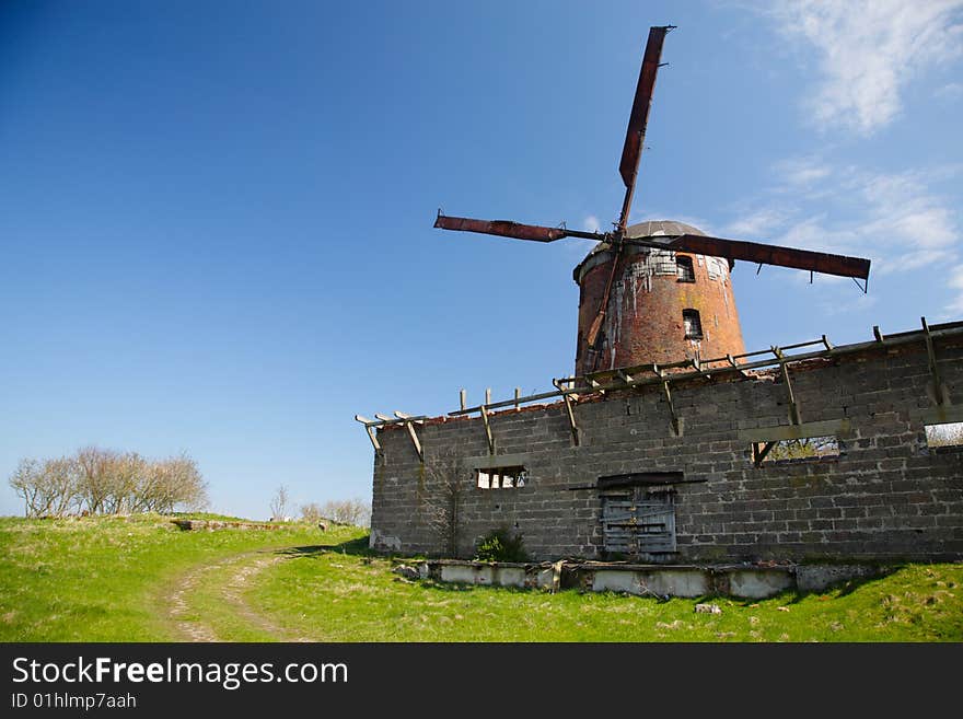 Wind-turbine