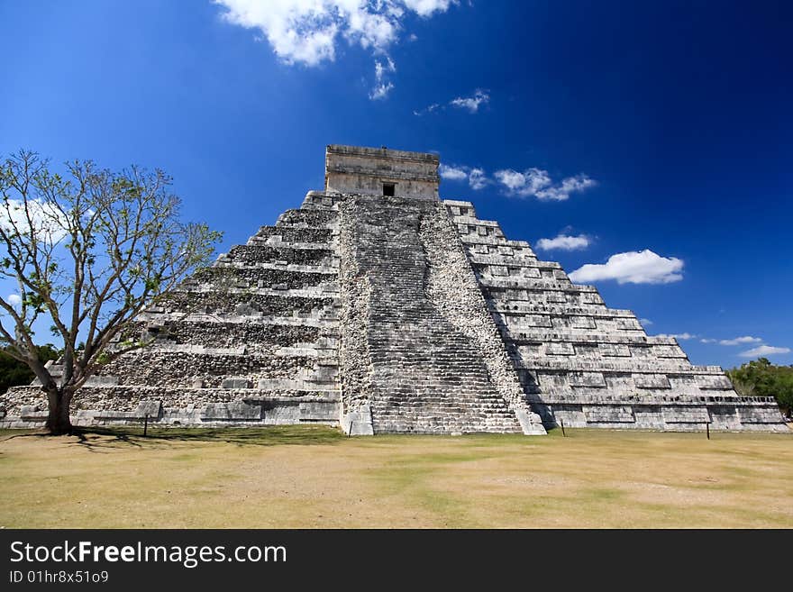 The temples of chichen itza temple in Mexico, one of the new 7 wonders of the world