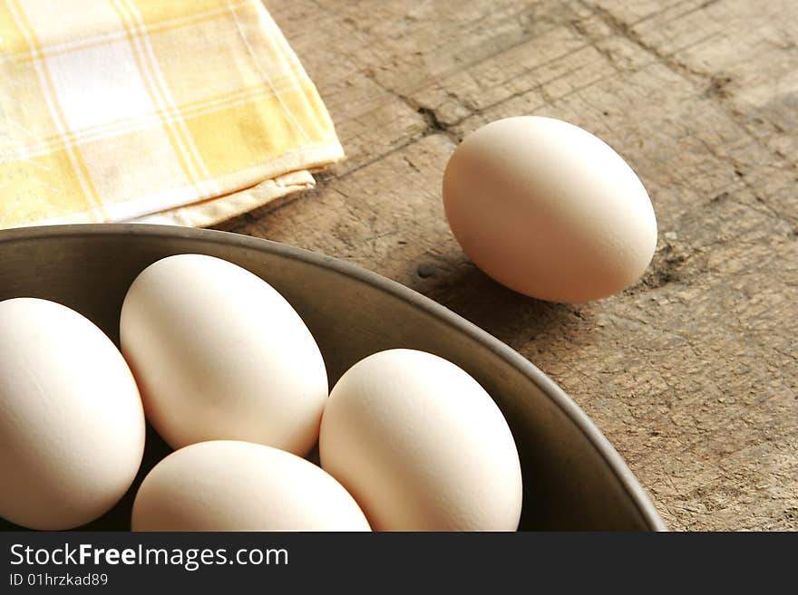 Some eggs in a bowl