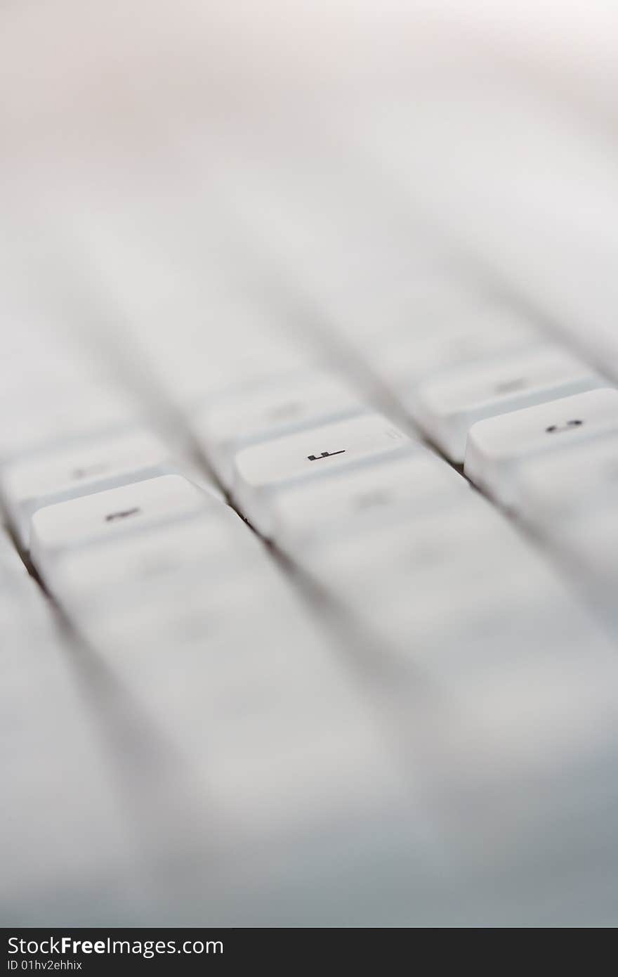 Computer keyboard selective focus