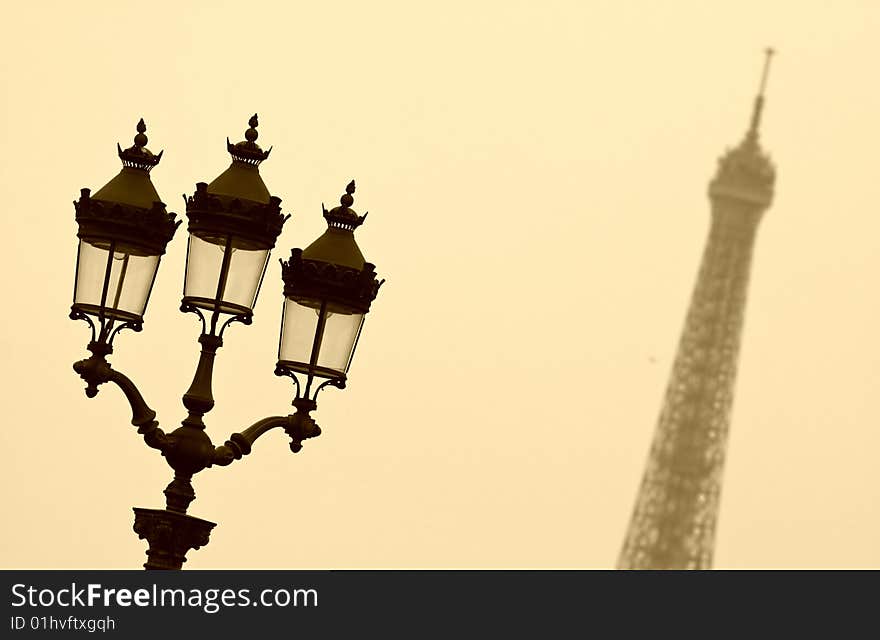 The Eiffel tower at night in Paris, France