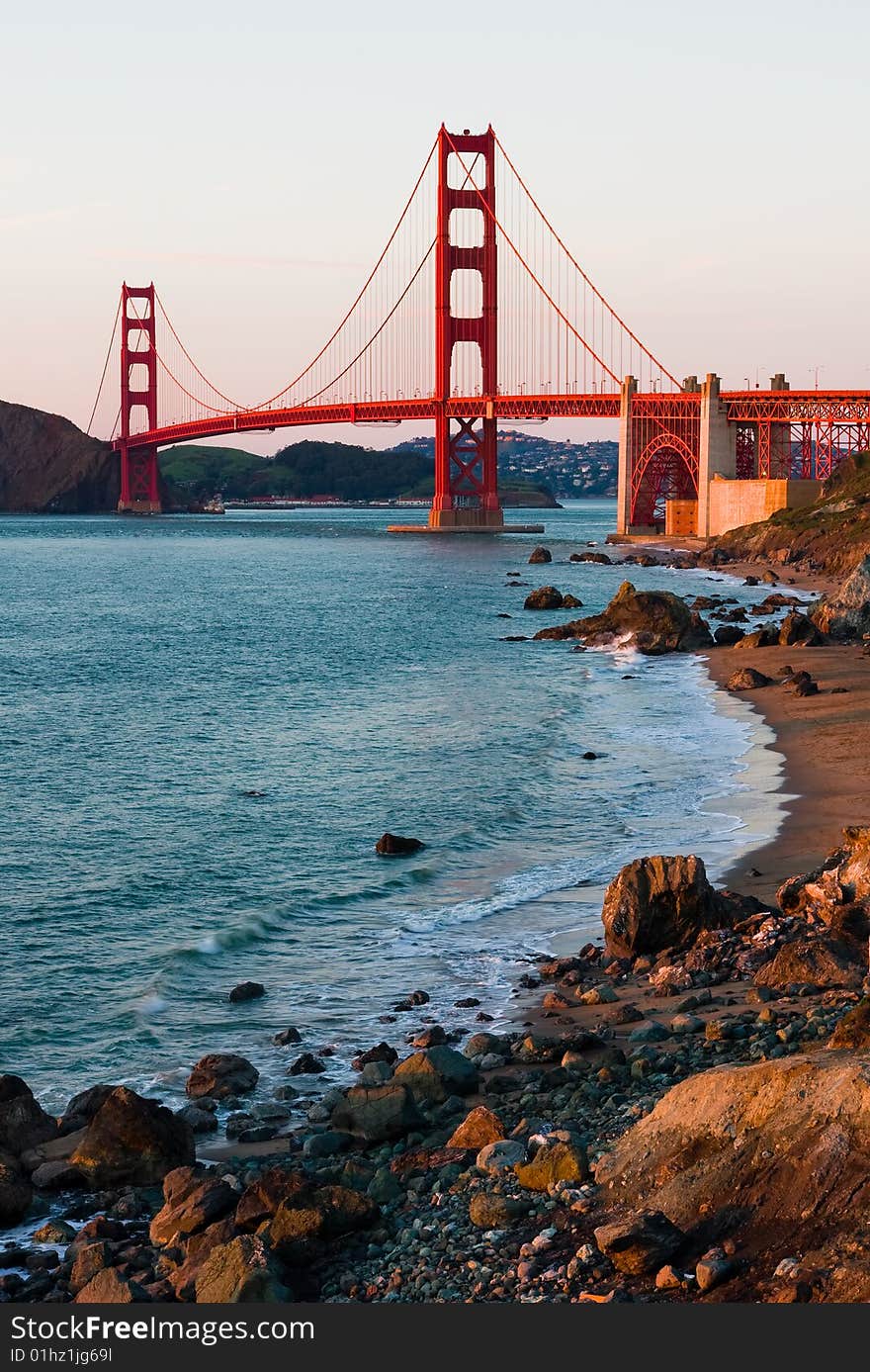 Golden Gate Bridge at sunset