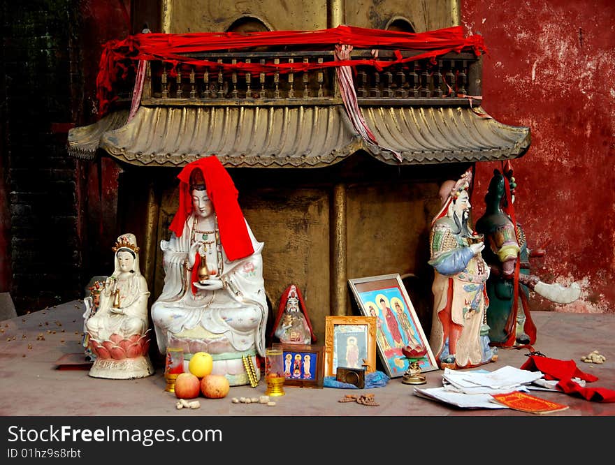 Pengzhou, China:  Ceramic Buddha Figures