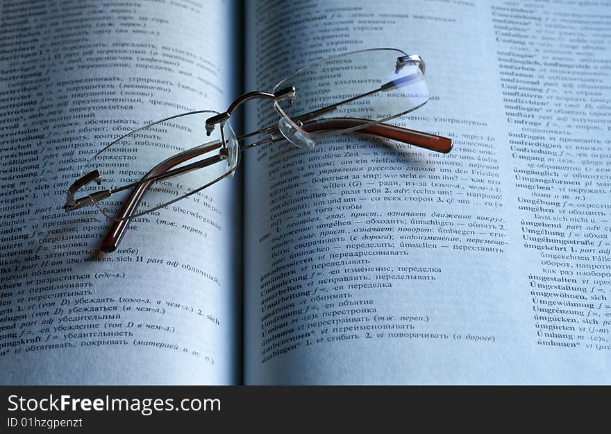 Reading glasses