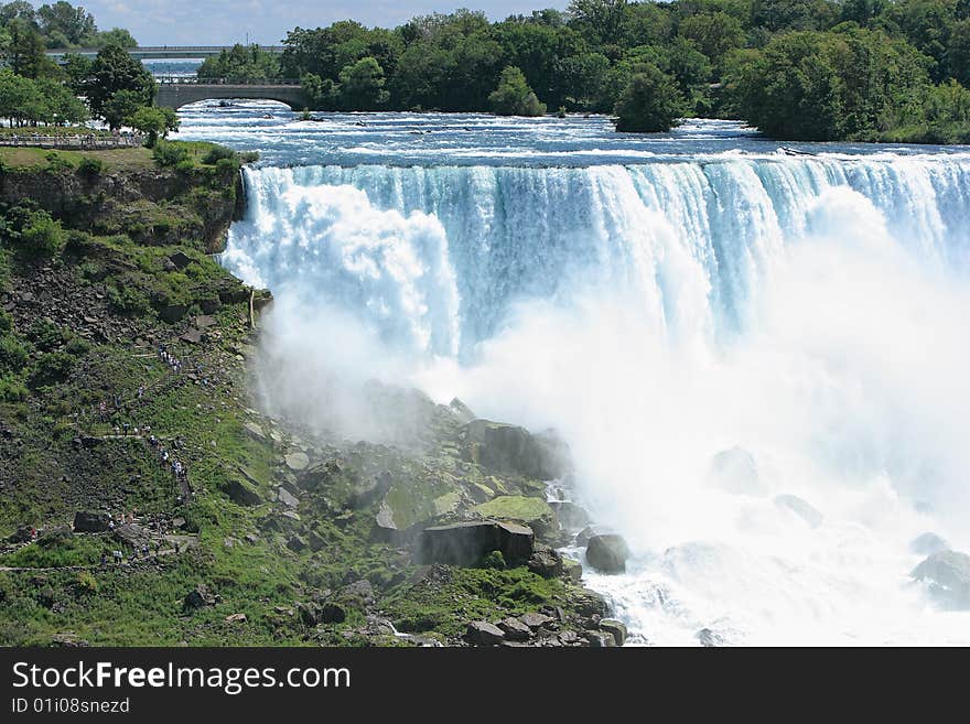 Northern portion of the American Falls at Niagara. Northern portion of the American Falls at Niagara.