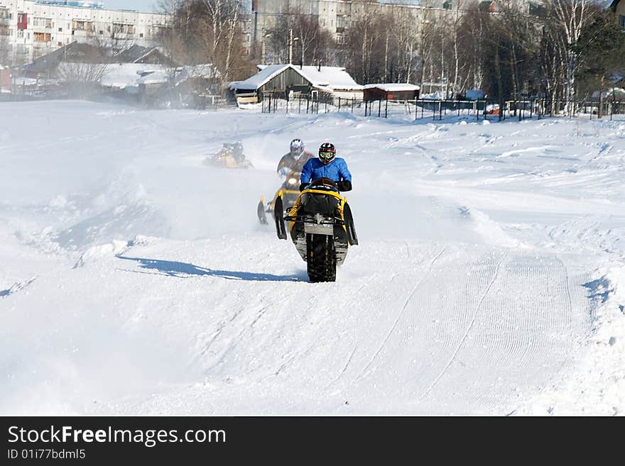 Snowmobile Racing