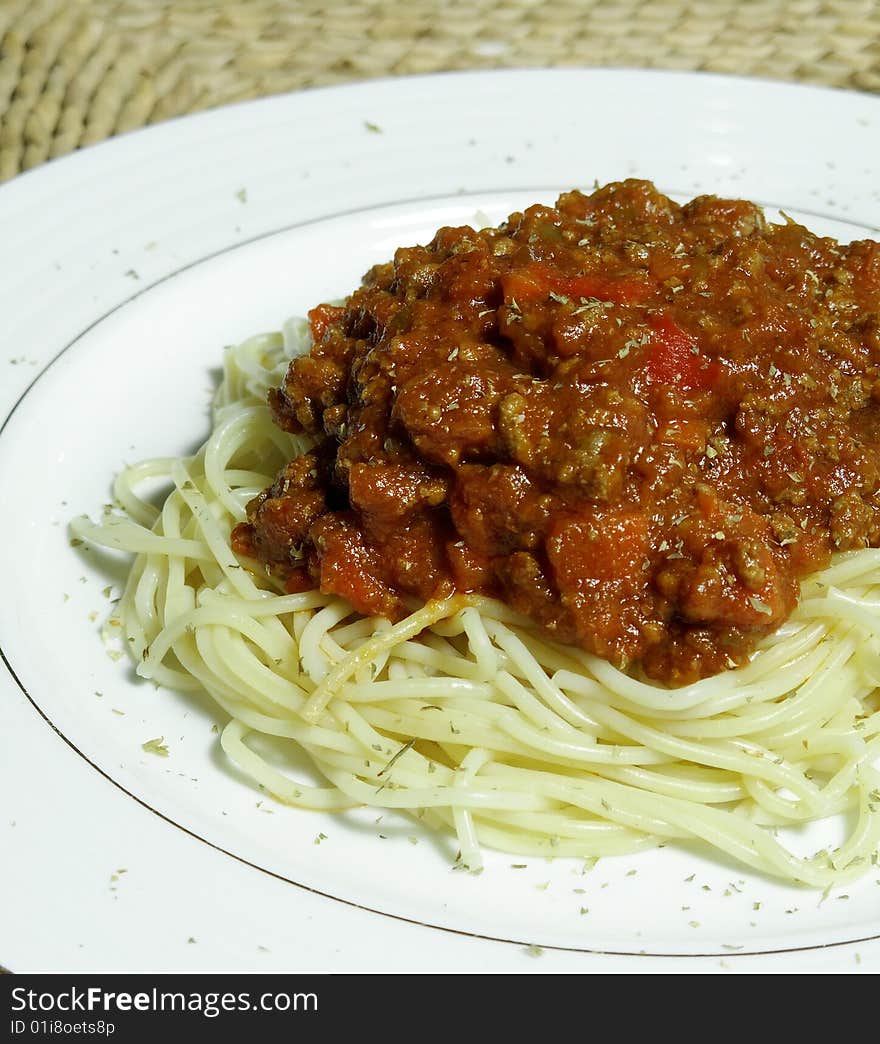 Close shot of a spaghetti dinner. Close shot of a spaghetti dinner