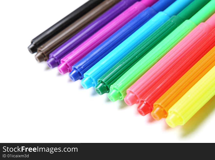 Multicolored Felt Tip Pens