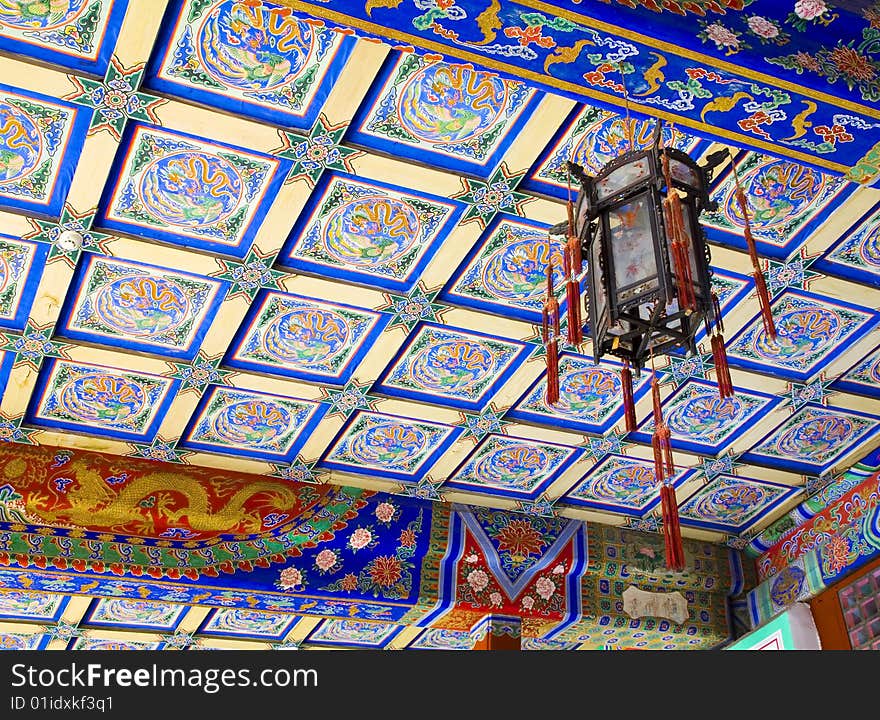 Beautiful beams and palace lantern are made of woods in Qing Dynasty