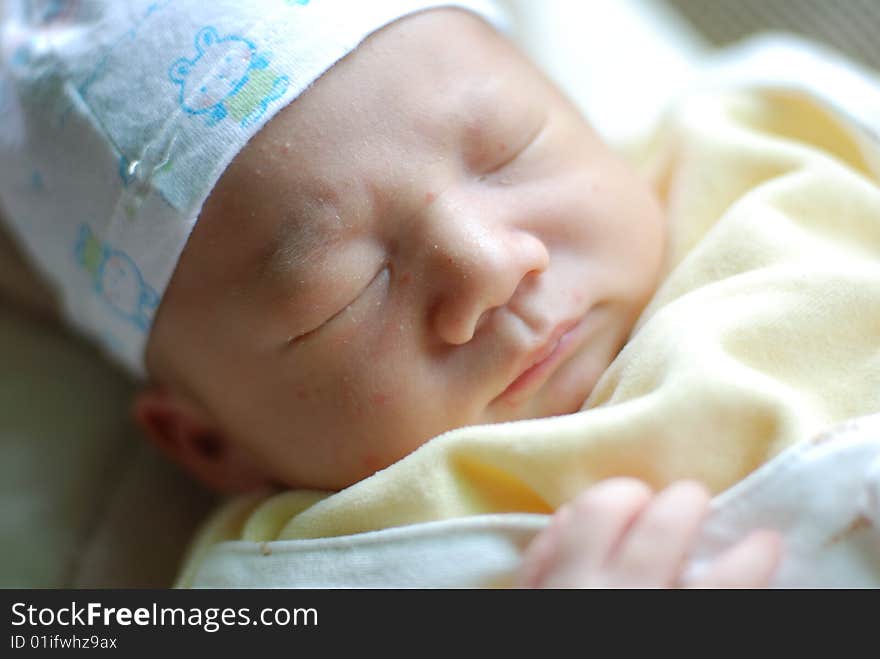 Cute asia  baby boy sleeping quietly. Cute asia  baby boy sleeping quietly