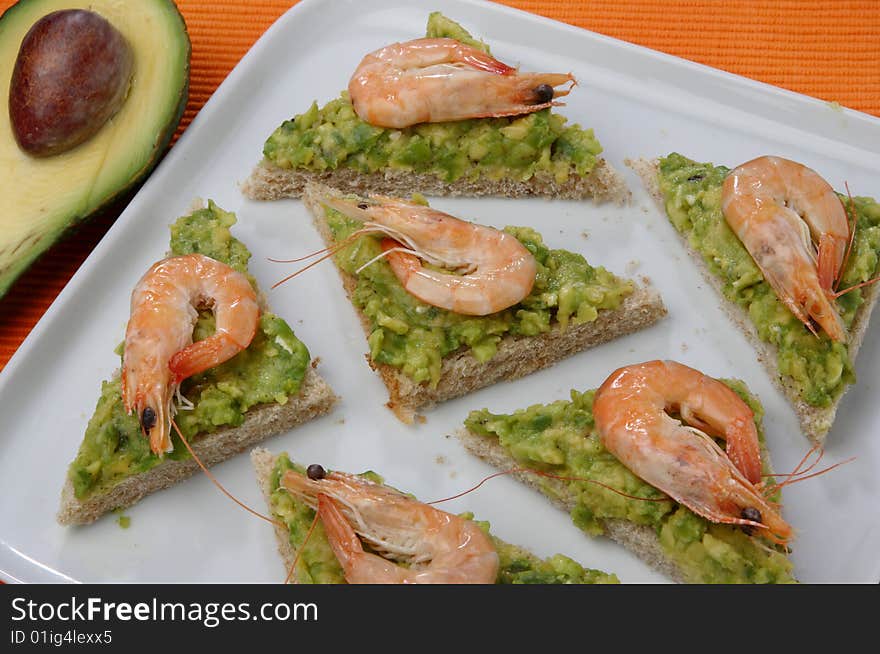 Sandwich with avocado and seafood