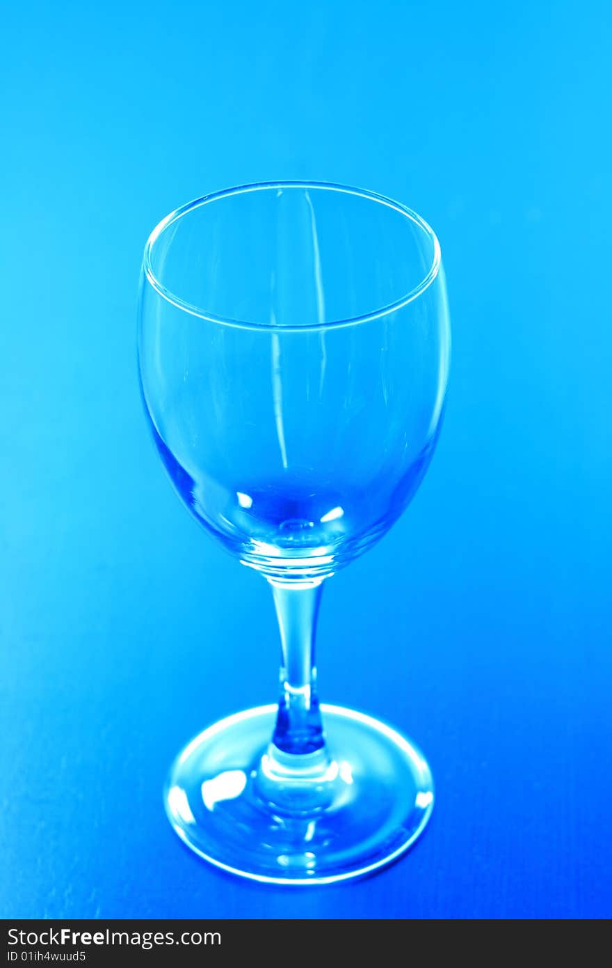 WINE GLASS