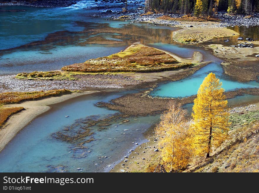 China/Xinjiang: lying dragon bay in kanas