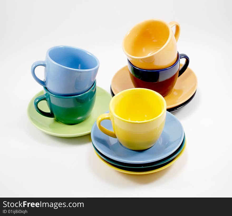 Color cups and saucers